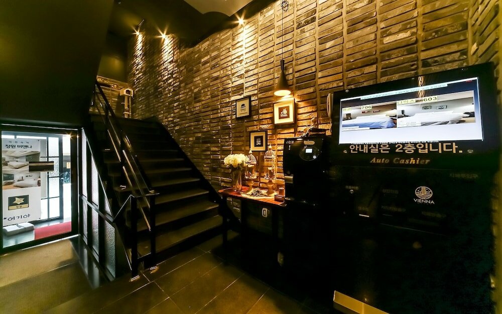 Фото Changwon Palyongdong Vienna