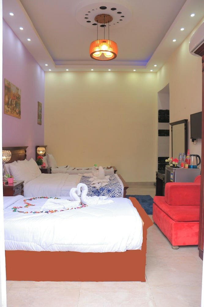 Фото Victory Of Downtown Hotel