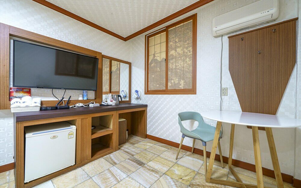 Фото Changwon Masan Hapseongdong Tong