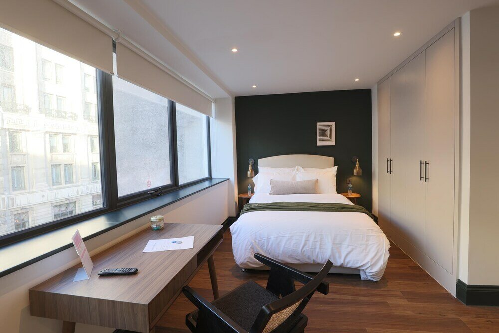 Фото The James Studios