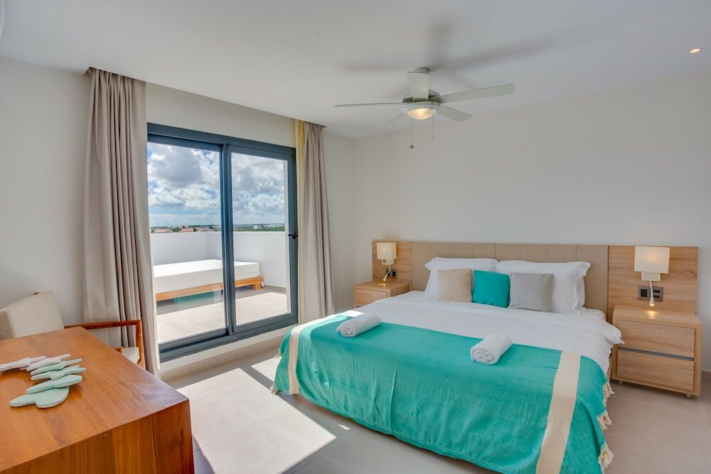 Фото Pool Garden Luxury Apt