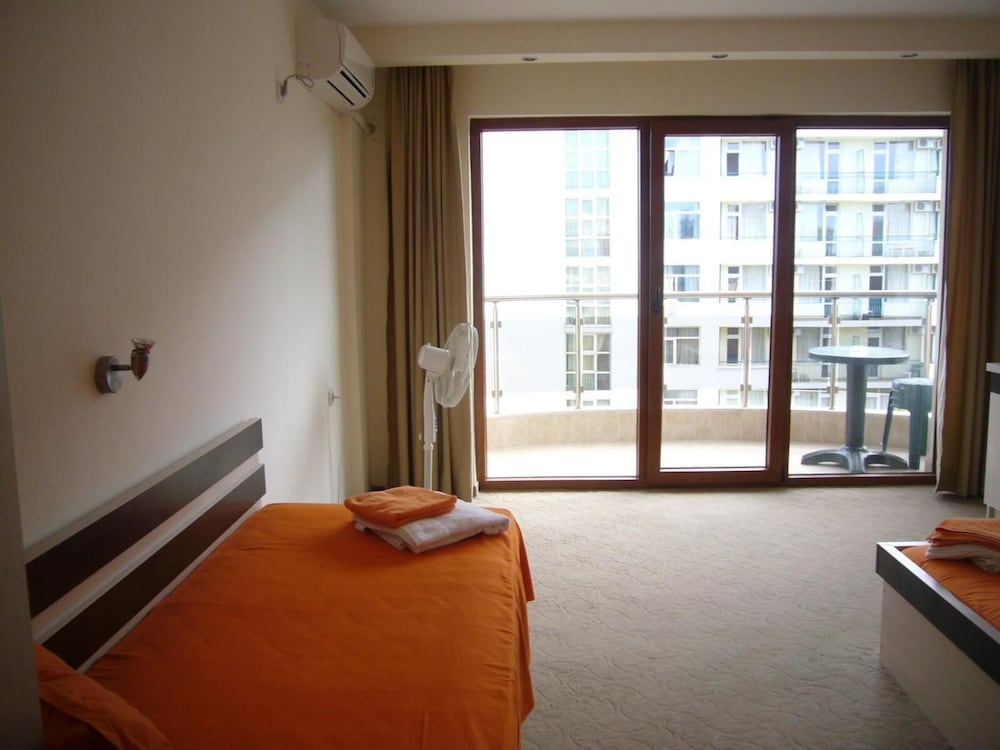 Фото Hotel Golden Lion