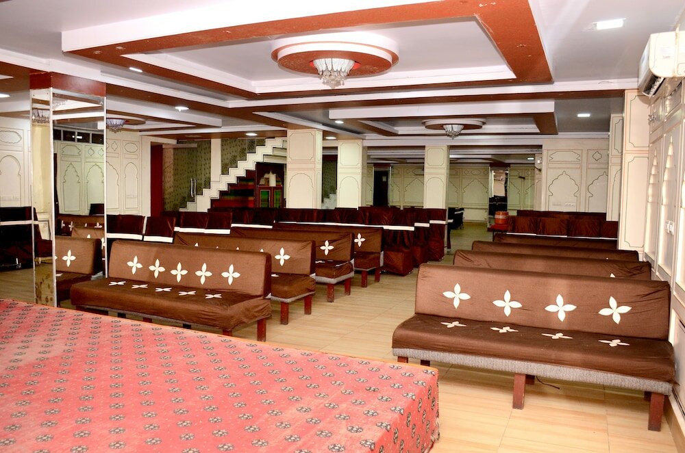 Фото Mahal Rajwada Resort