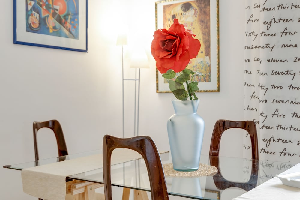 Фото Costigliola Palace Netflix&Parking Flat