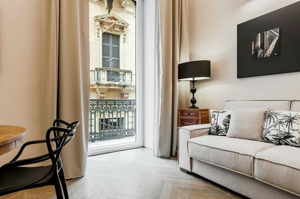 Фото Ferrini Home - Etnea Portrait