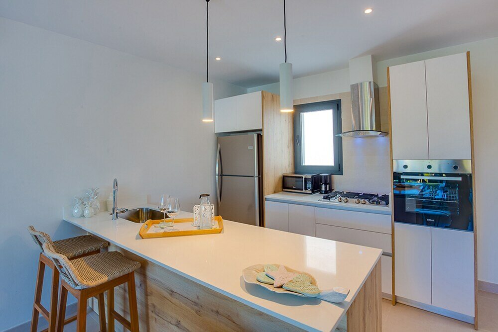 Фото Pool Garden Luxury Apt