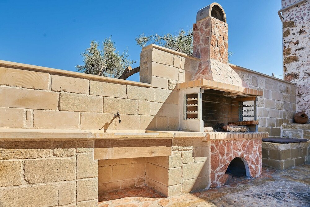 Фото Achilleas Apartments