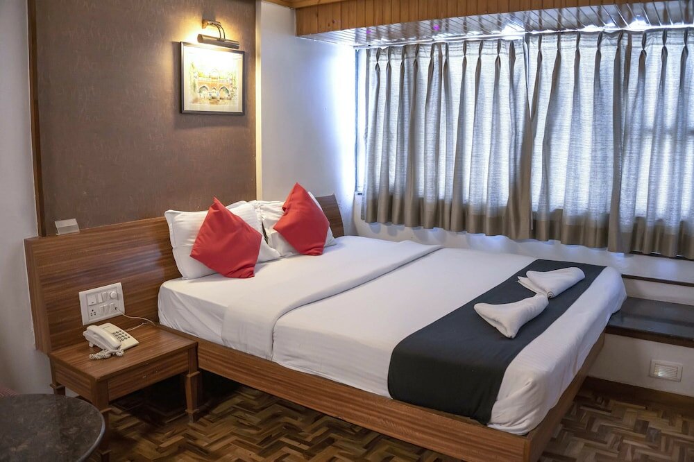 Фото Hotel Sahara Pune