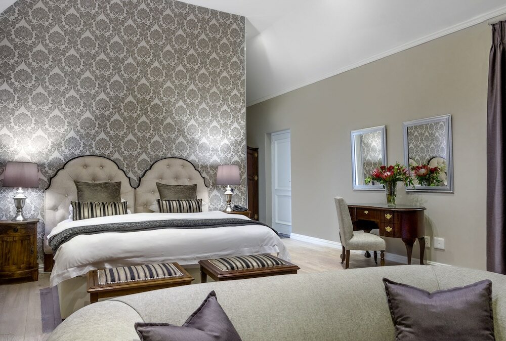 Фото Riverside Boutique Hotel