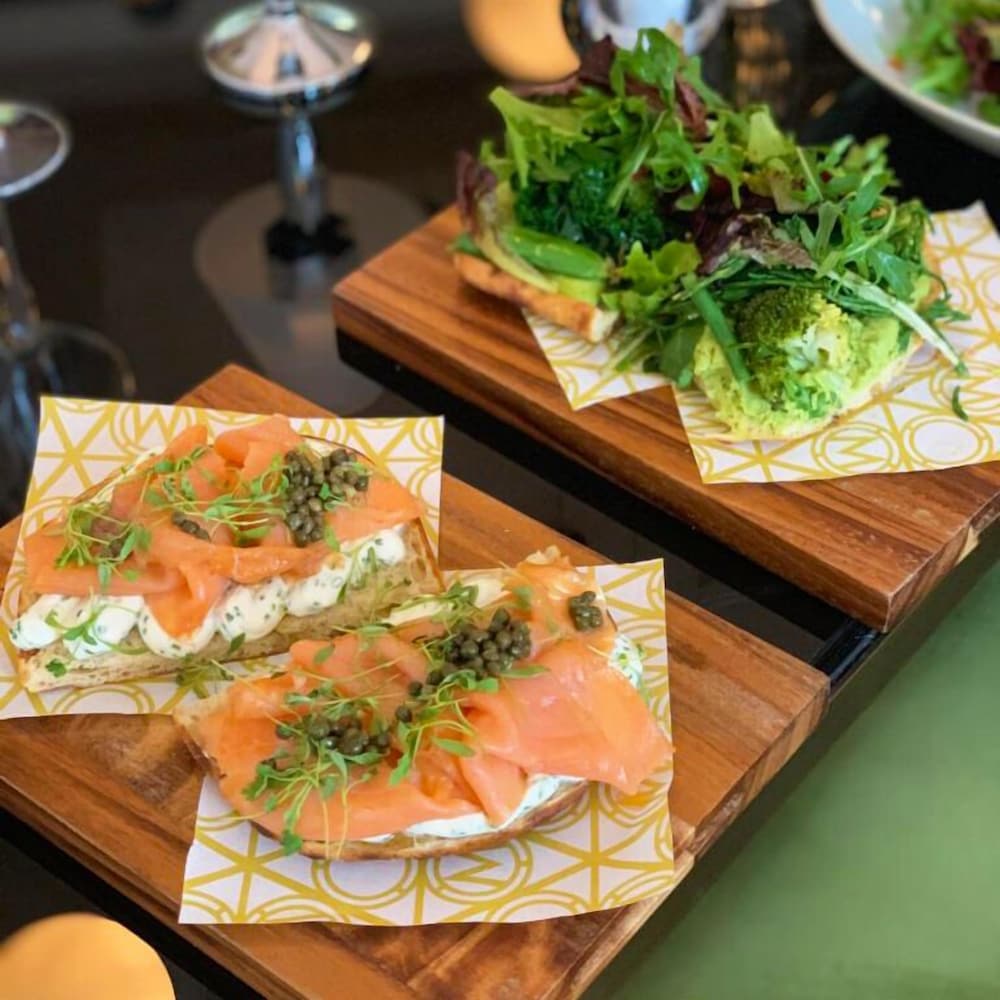 Фото Manchester Hall