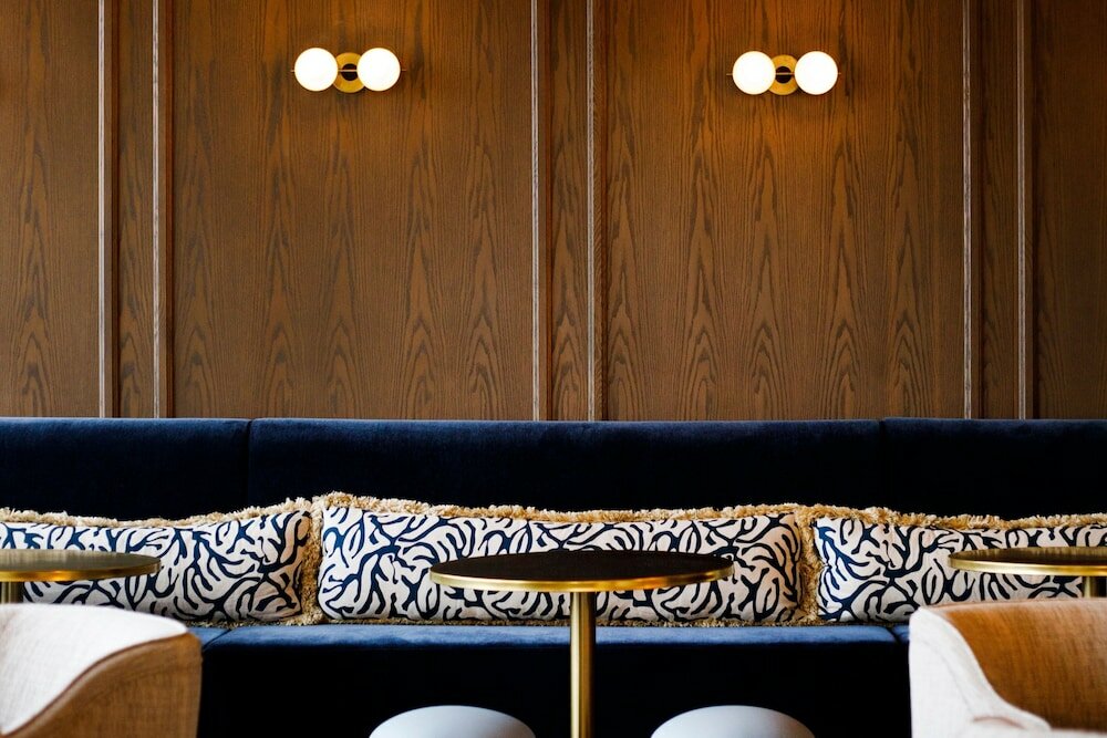 Фото Hotel Indy, Indianapolis, a Tribute Portfolio Hotel