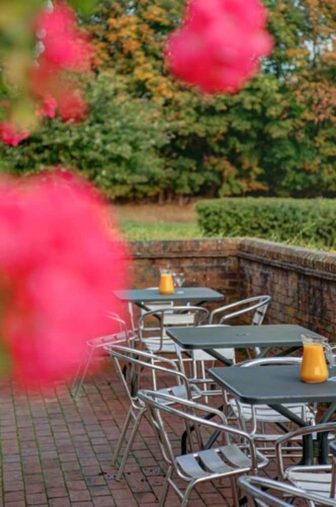 Фото Best Western Buckingham Hotel