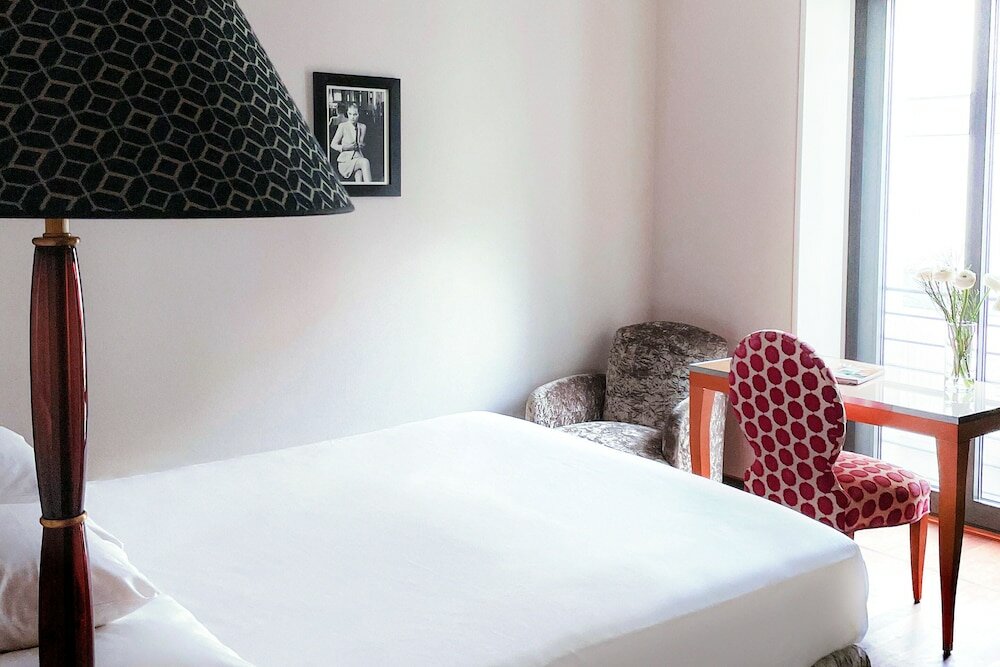 Фото Yours Truly