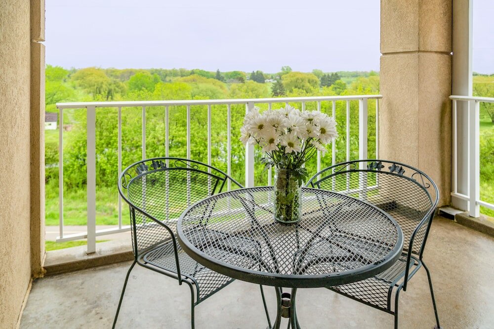 Фото The Ingleside Hotel