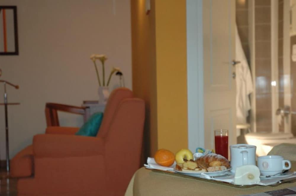 Фото Caravaggio Hotel