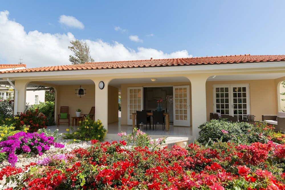 Фото Livingstone Jan Thiel Beach Resort