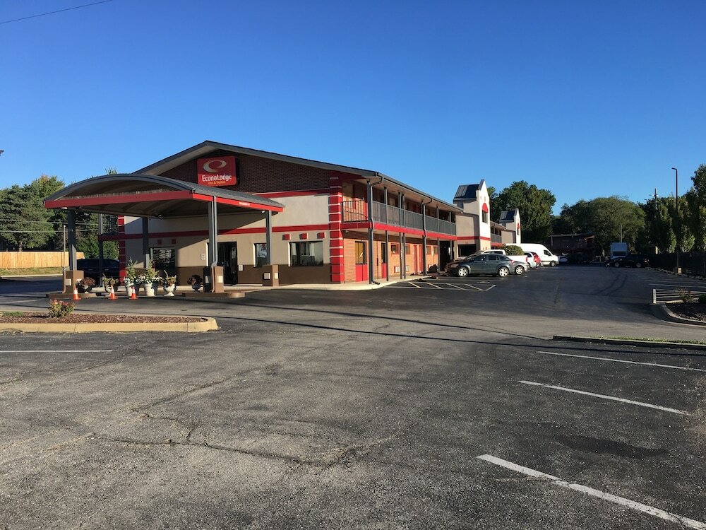 Фото Econolodge Inn & Suites