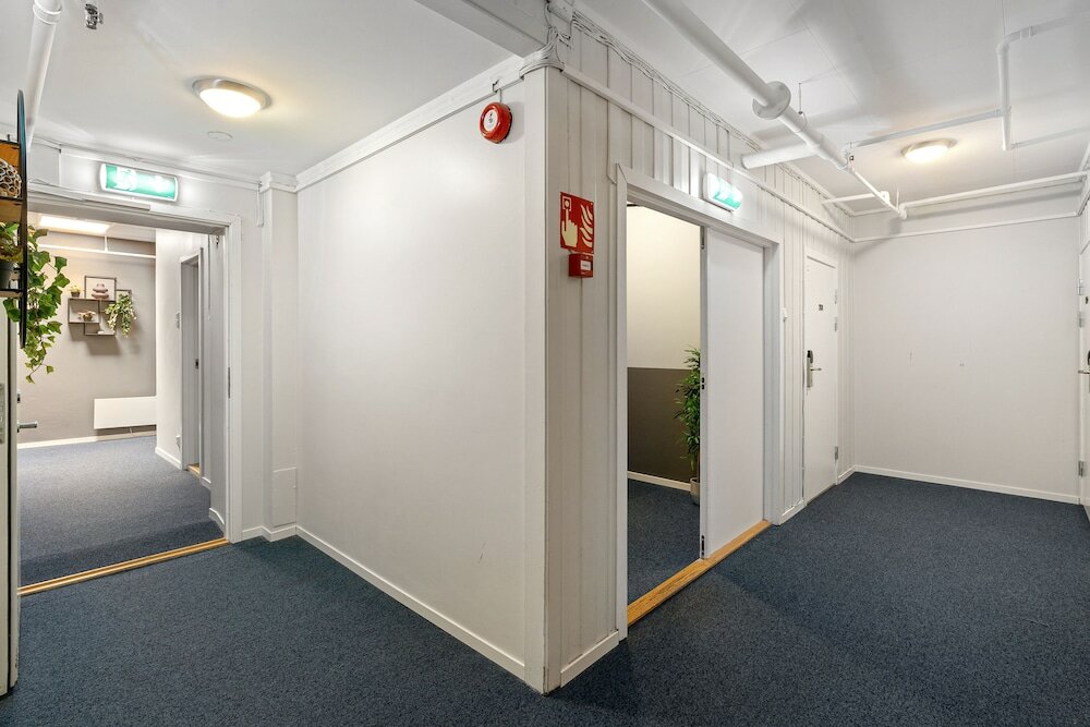 Фото Enter Backpack Hotel