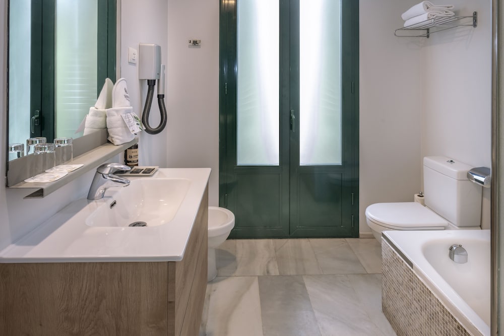 Фото Serhs Carlit Boutique Hotel