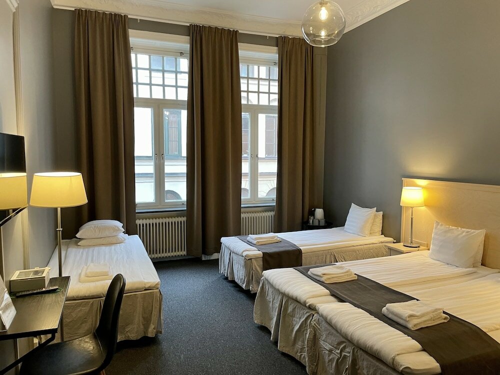 Фото отеля 1