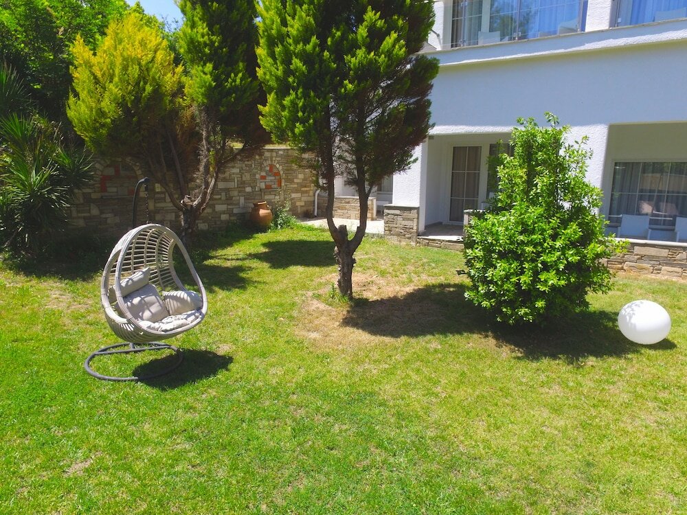 Фото Alexander The Great Beach Hotel