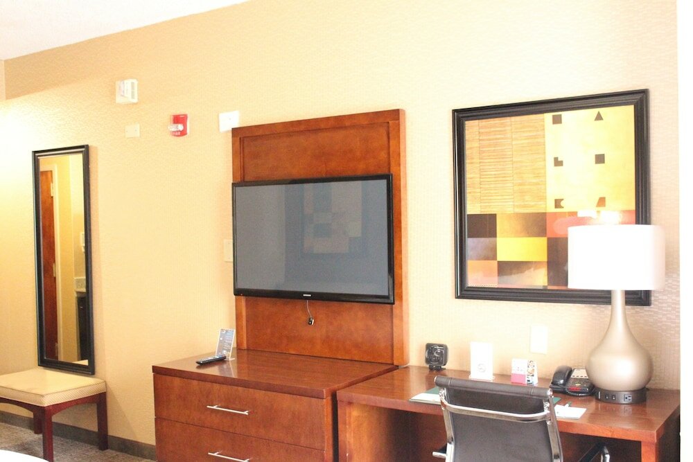 Фото Quality Suites Nyc Gateway