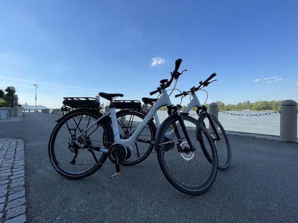 Фото Hilton Vienna Danube Waterfront