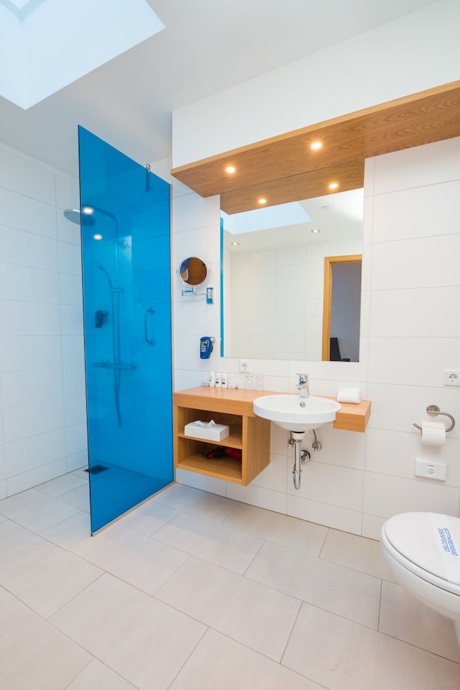 Фото Park Inn by Radisson Reykjavik Keflavik Airport