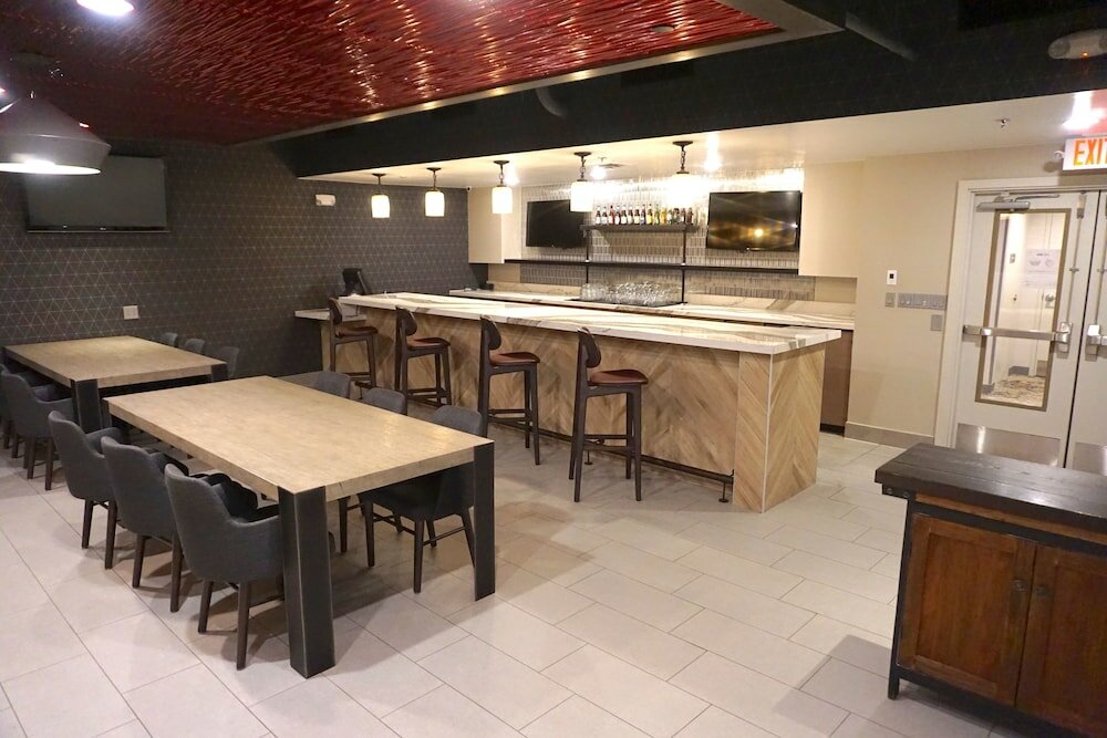 Фото DoubleTree by Hilton St. Louis Airport