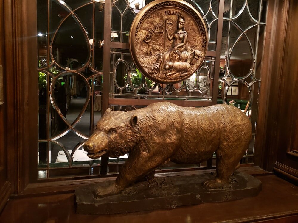 Фото Huntington Hotel