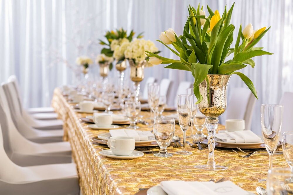 Фото DoubleTree by Hilton Carson