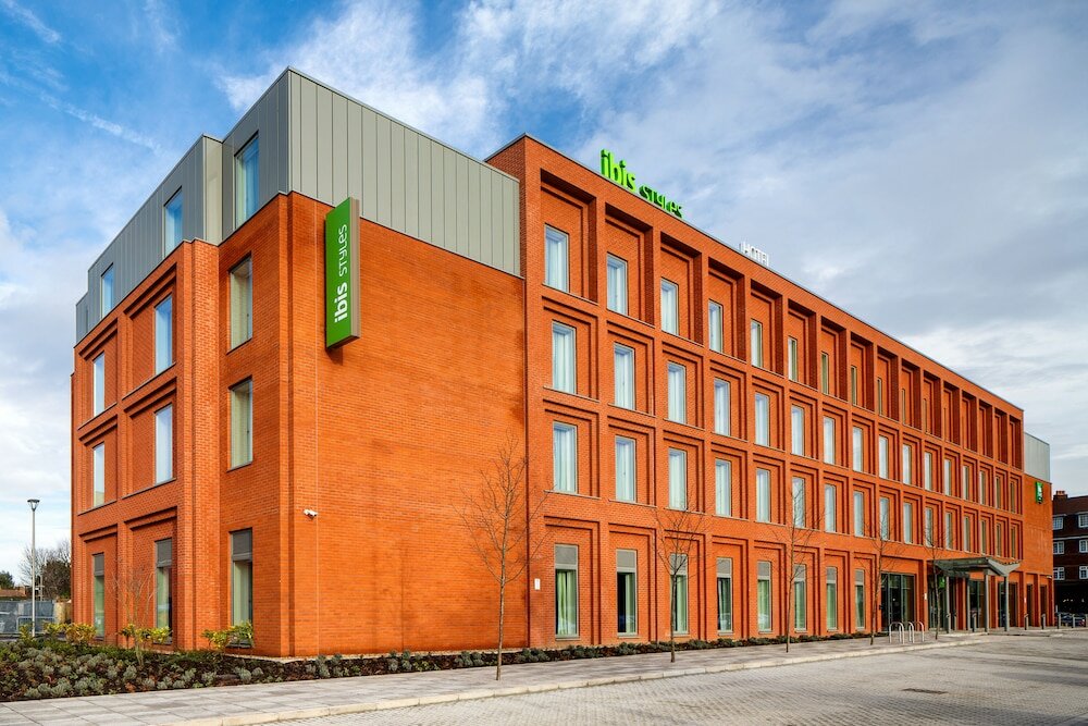 Фото Ibis Styles London Heathrow East