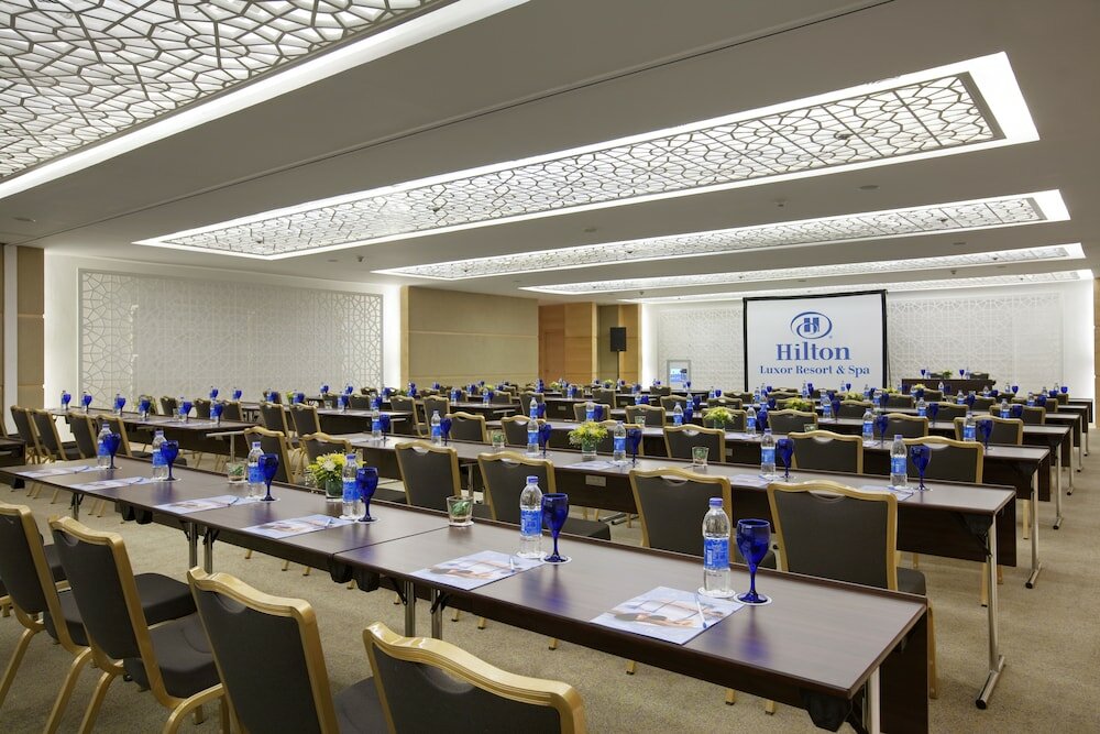 Фото Hilton Luxor Resort & SPA