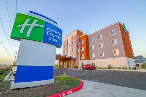 Гостиница Holiday Inn Express & Suites Raymondville, an Ihg Hotel в Реймондвилле