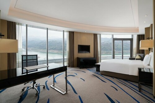 Гостиница Wyndham Chongqing Yuelai