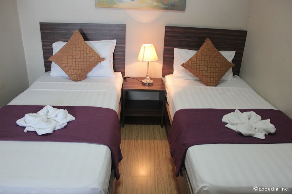 Фото Shaw Residenza Suites