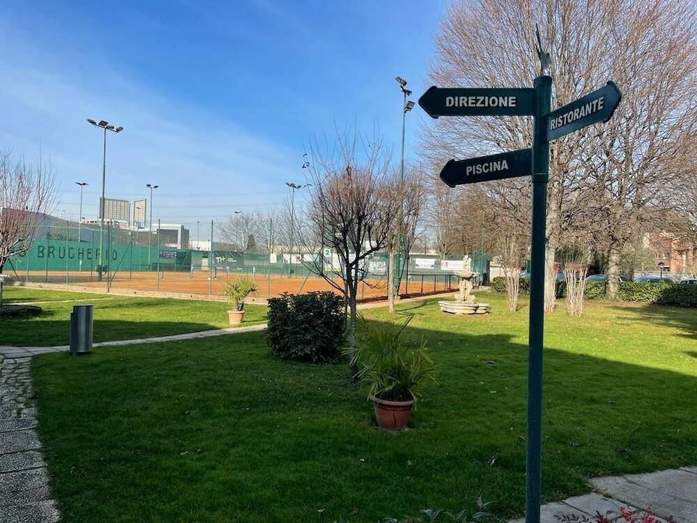 Фото Hotel Sporting Brugherio