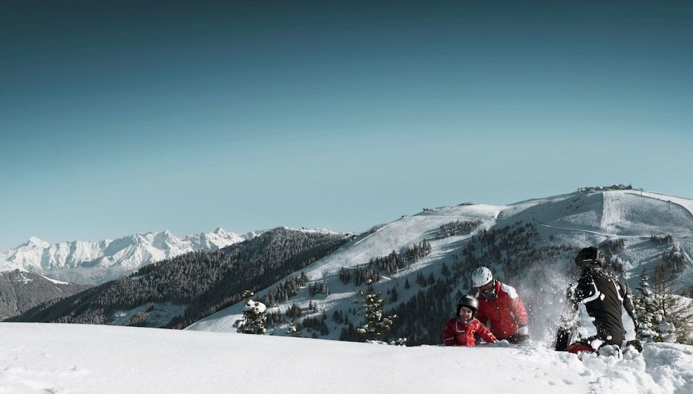 Фото Hotel Kaprunerhof
