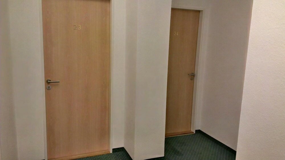 Фото Broadway City Guesthouse