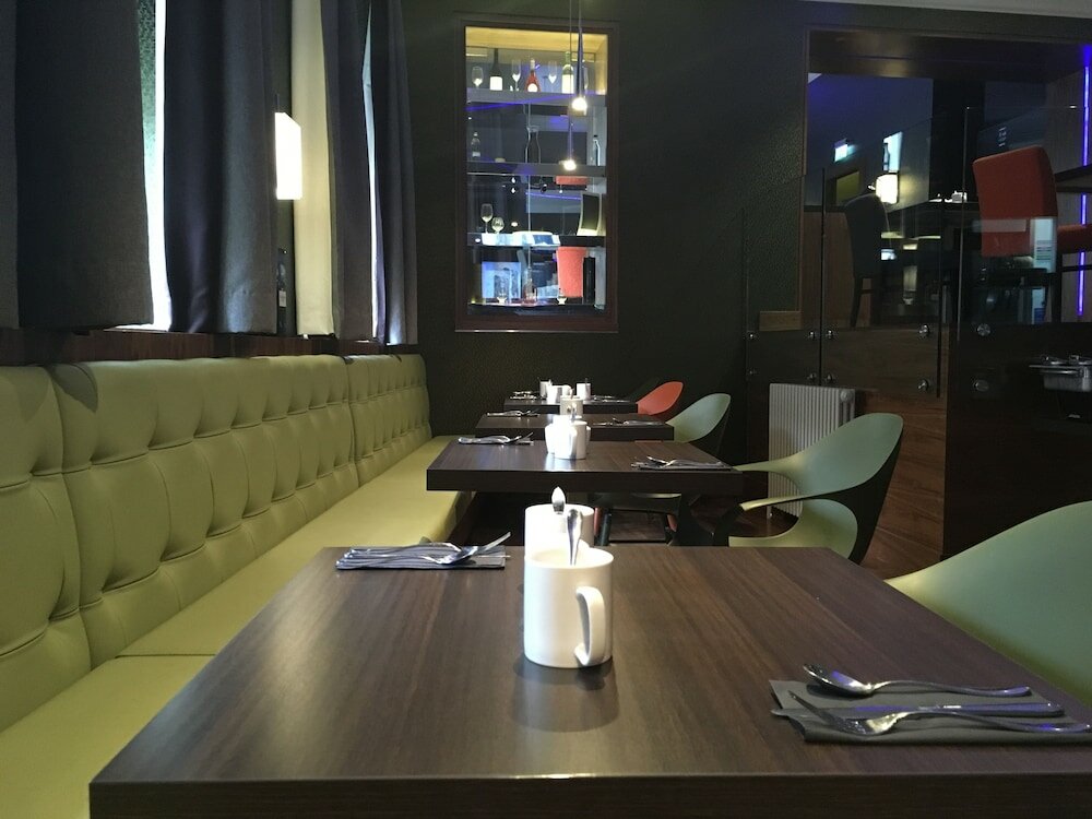 Фото The Inn Place