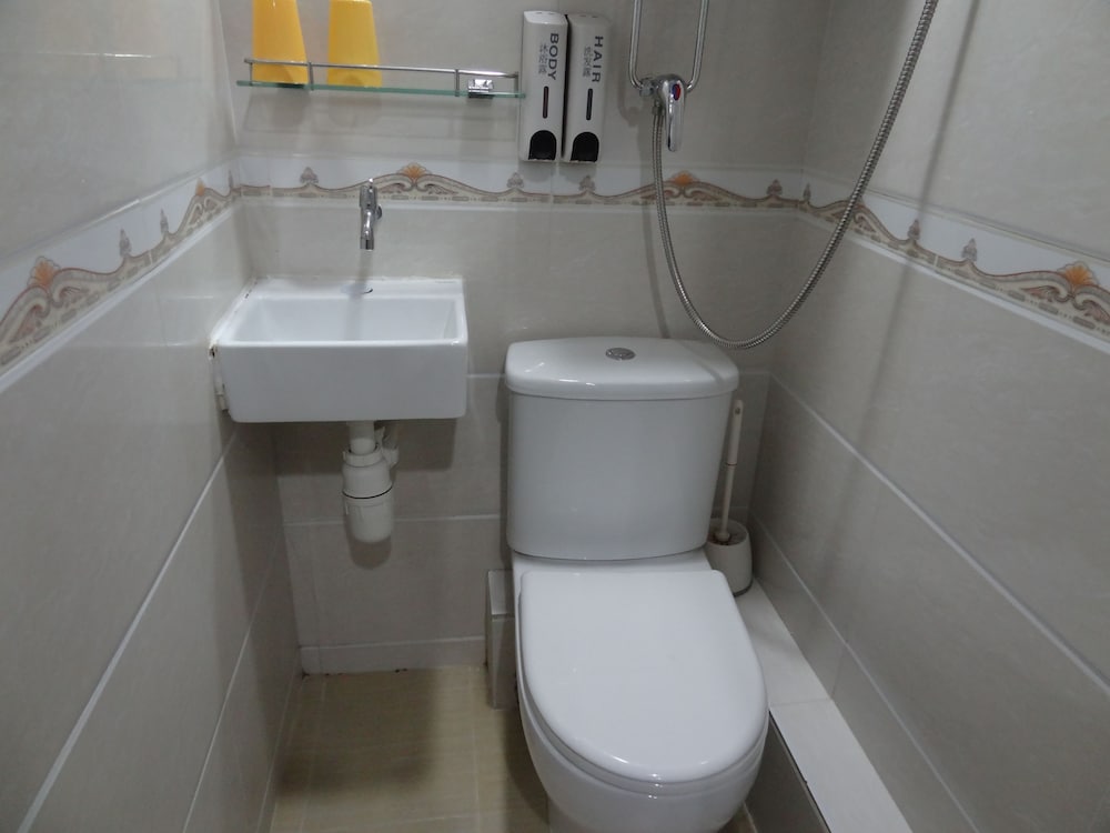 Фото Tai Wah Hostel