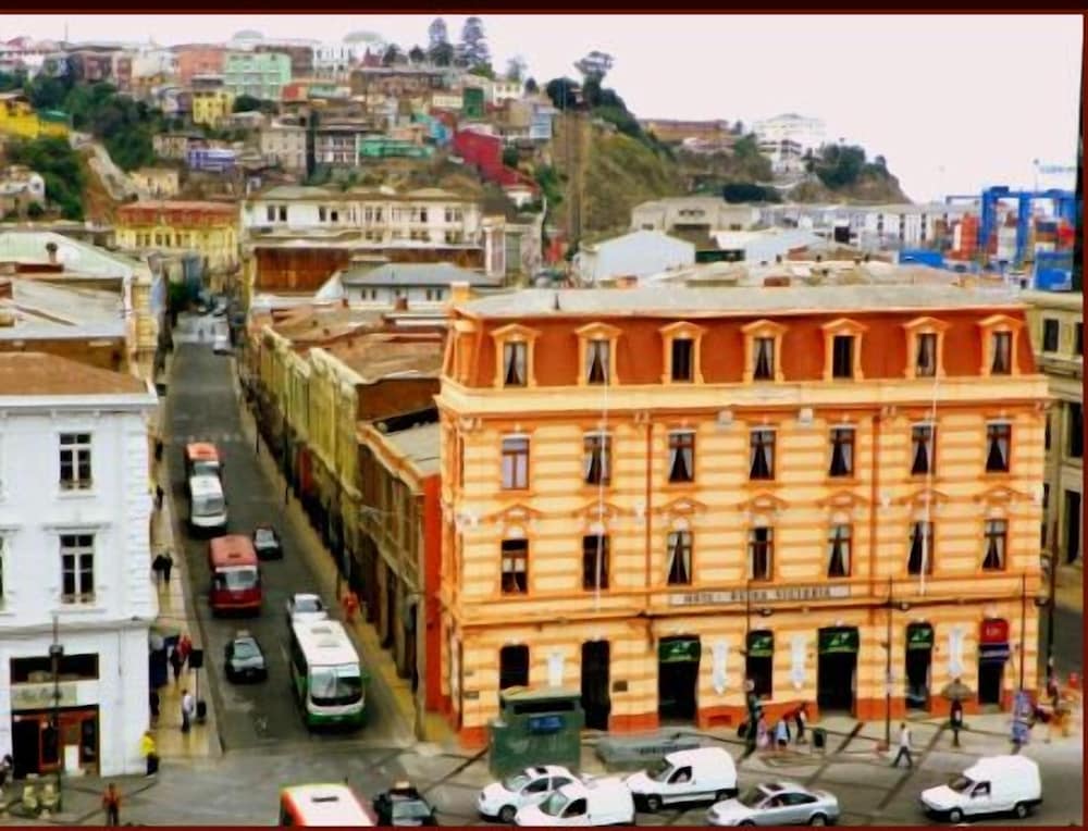 Фото Hotel Reina Victoria