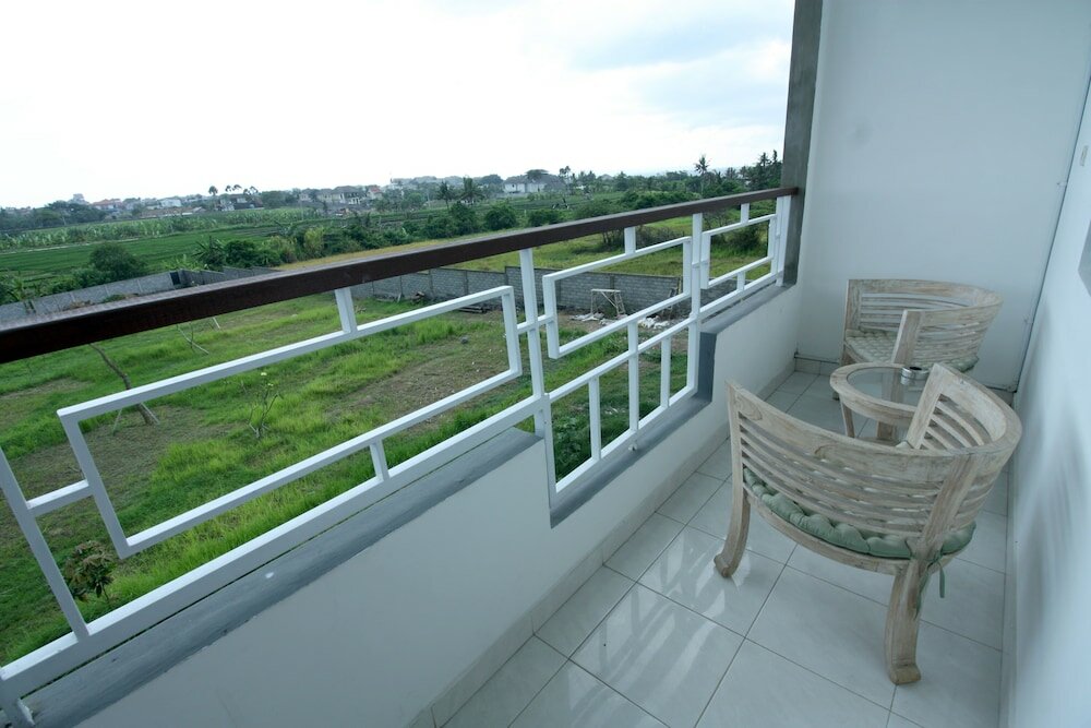 Фото Premier Surf Camp