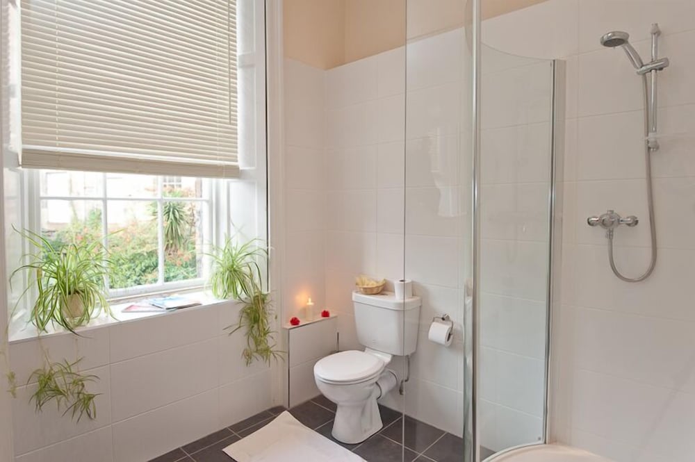 Фото Windsor Street Apartments