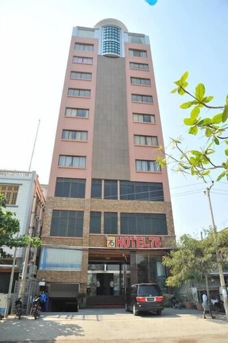 Гостиница Hotel 76 в Мандалае