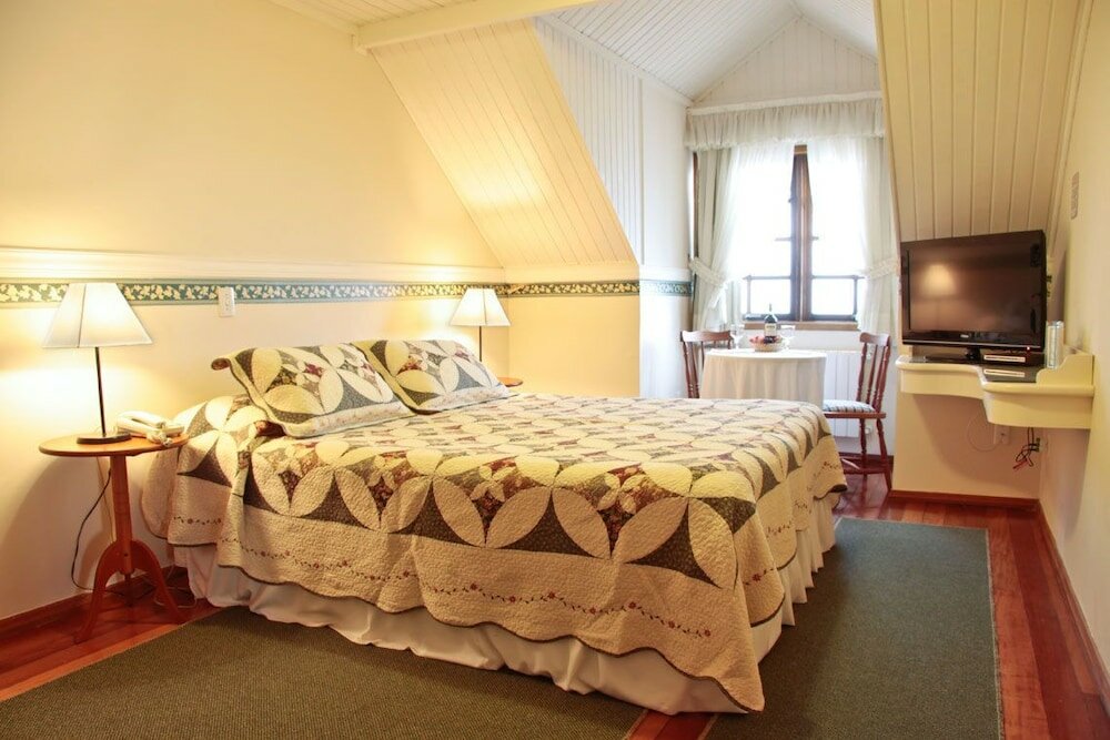 Фото Pousada Portal das Cerejeiras