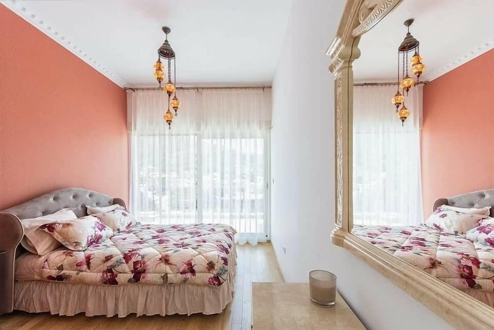 Фото Beautiful apartments in Montenegro