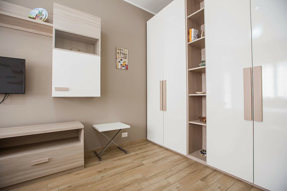 Фото Lorenteggio Studio Apt