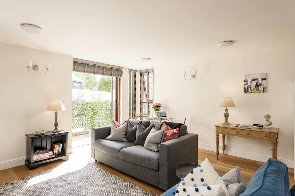 Фото No. 4 Ludbourne Hall