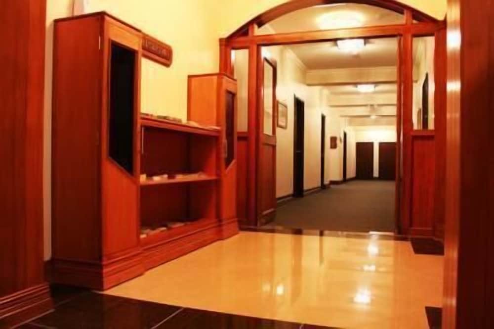 Фото Eden Gardens Motel